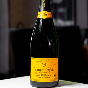 Champagne Veuve Clicquot